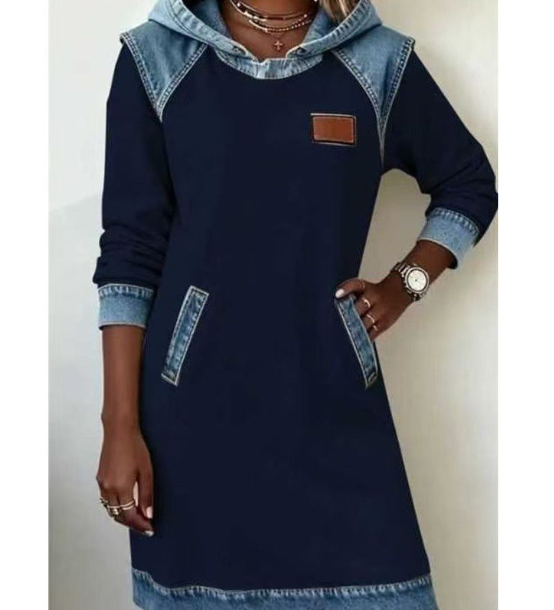 Lara – Džínové šaty s kapucí