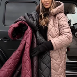 Bogna | Elegantní prošívaná péřová bunda s kapucí.