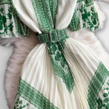 Delilah - Šaty inspirované vintage stylem