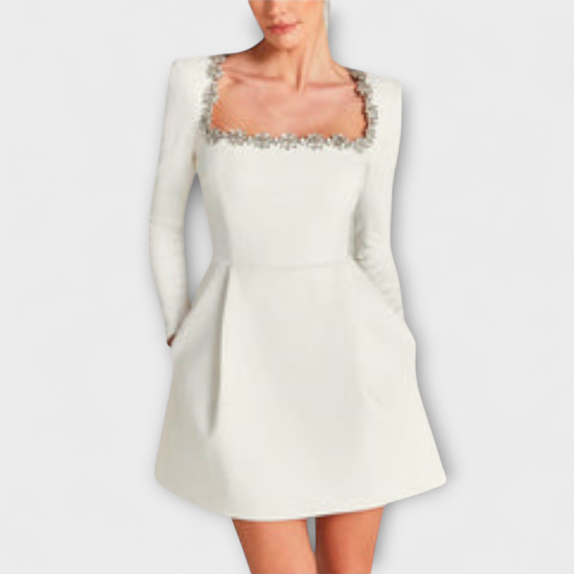 Wren - Sametové mini šaty s ozdobami