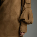 Beli | Minivestido holgado de ante con cuello alto